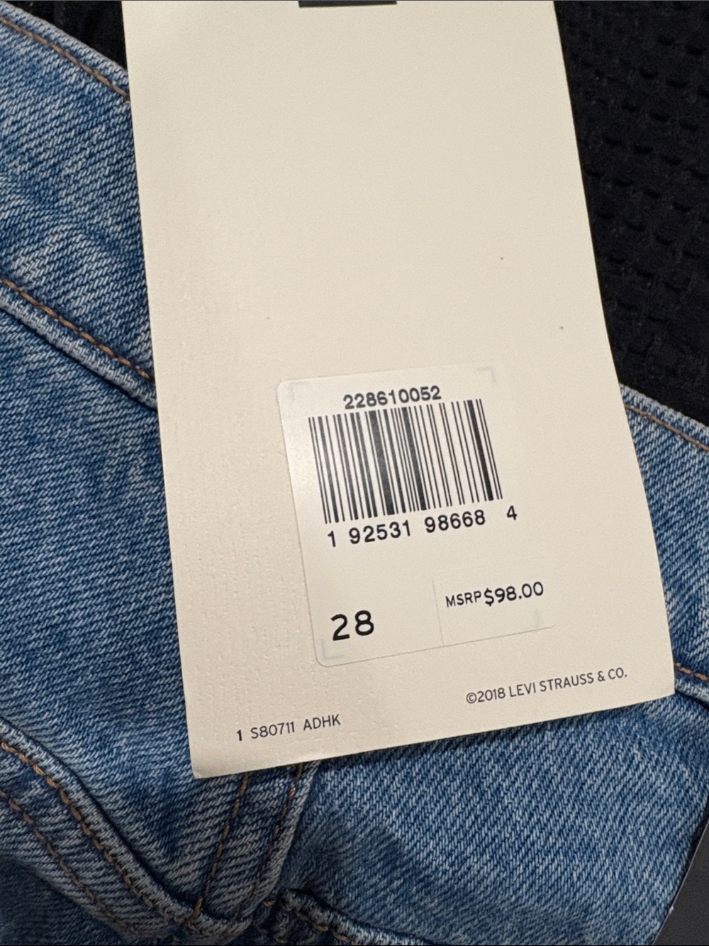 Levi’s Premium Wedgie High Rise Tapered Leg Light Wash Straight Leg Jeans - Picture 6 of 6